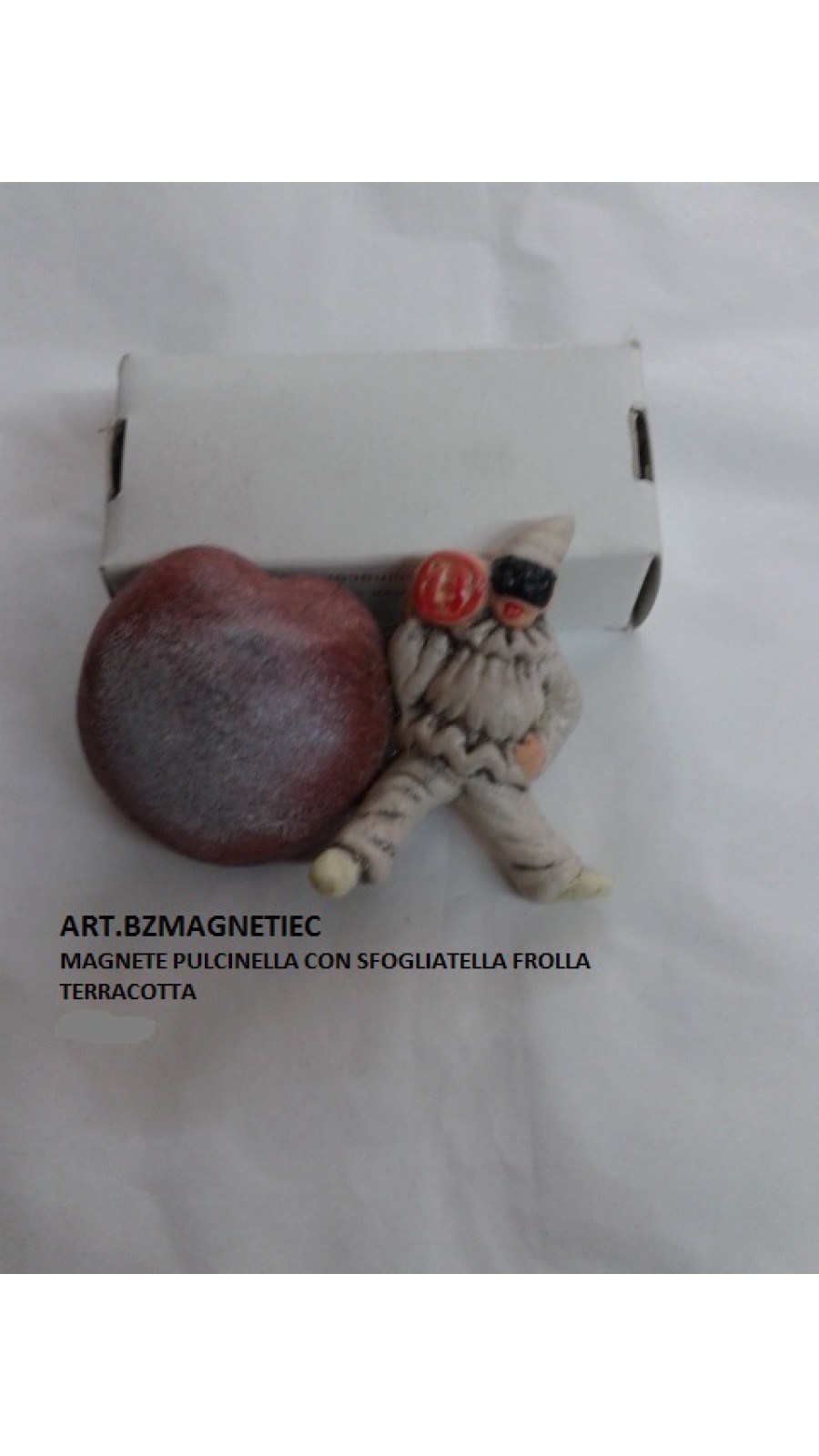 MAGNETE TERRACOTTA SFOGLIATA FROLLA CON PULCINELLA